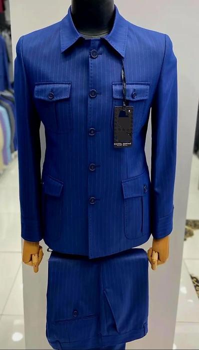 Tenue directeur décontracté tissu super 150 très class élégant sur mesure