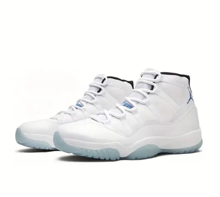 NIKE AIR JORDAN RÉTRO pour homme, blanc bleu LEGENDE CT8012-104 MiHaut