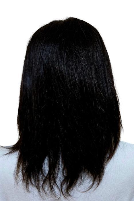 Perruque brésilienne couleur noir Existe en plusieurs taille.